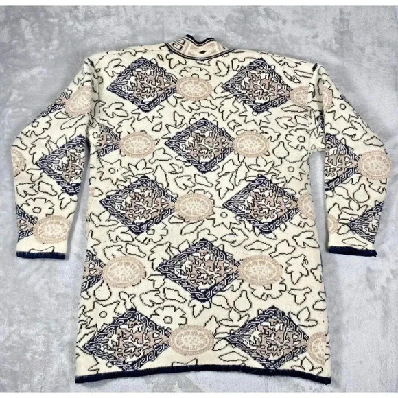 Carducci Retro Boho Knit Cardigan with Geometric and Floral Patterns Size Large - Picture 2 of 8